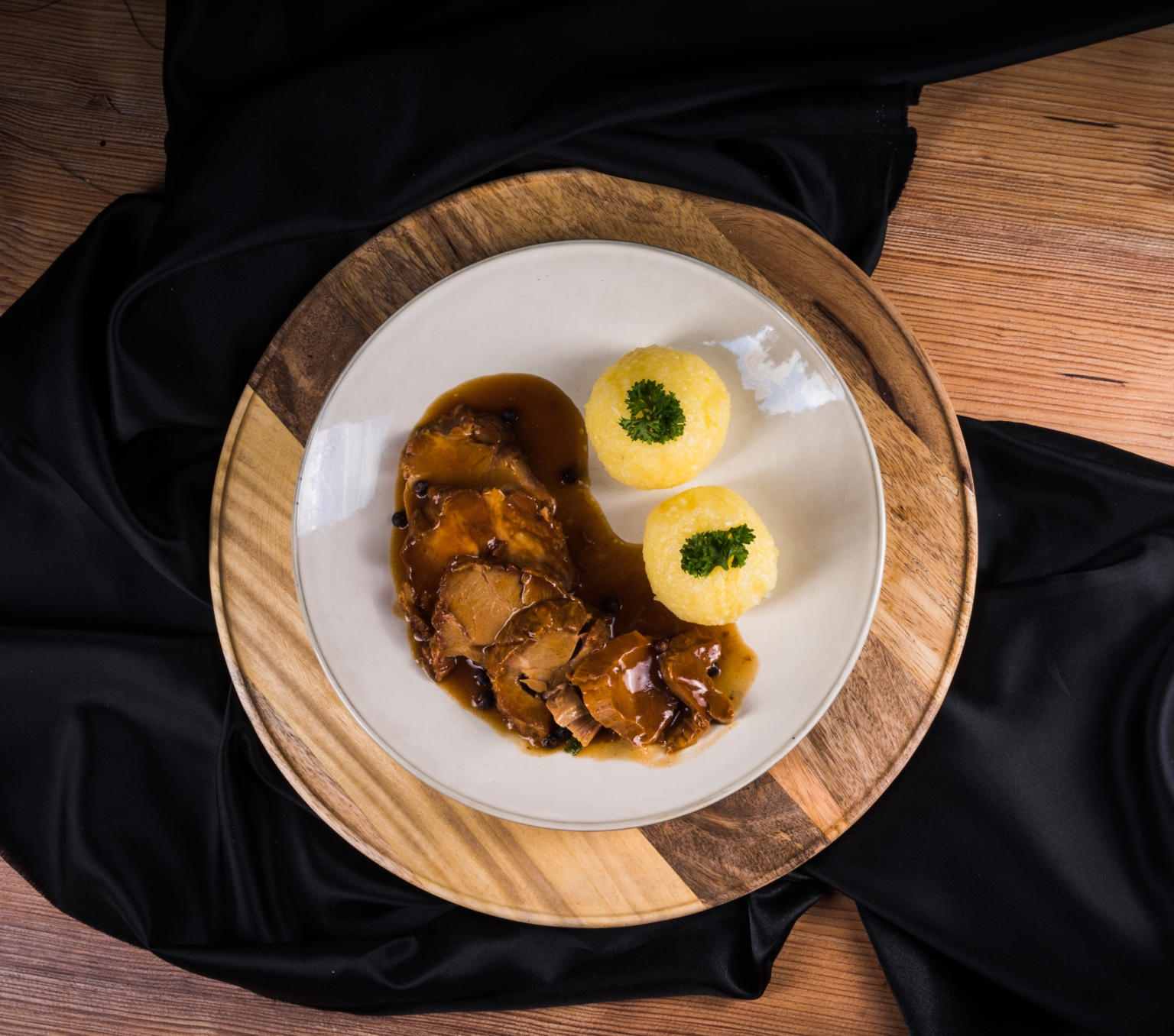 Schweinebraten im Glas – Metzgerei Moosmeier